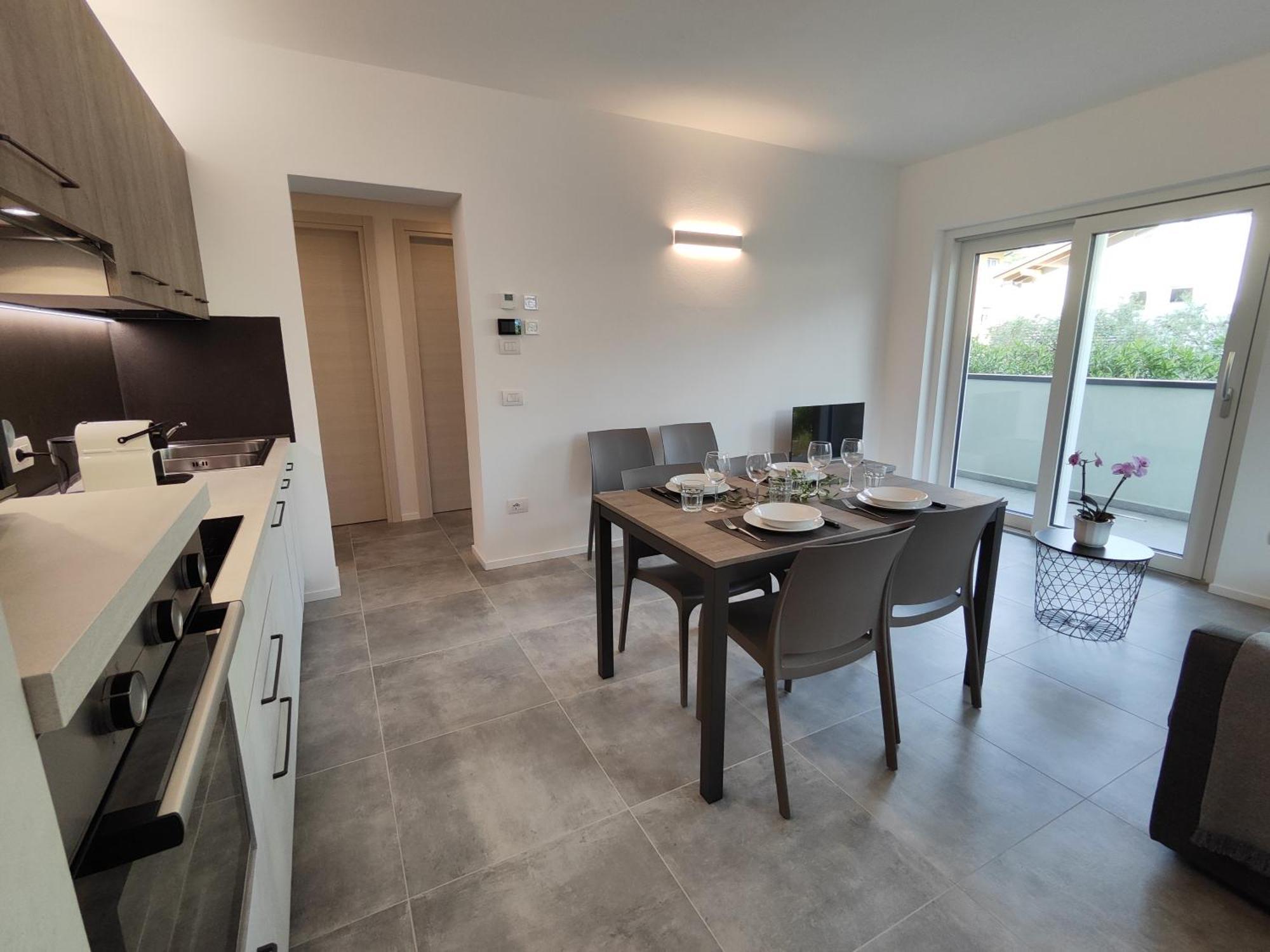 Ferienwohnung Oasi Degli Ulivi Riva del Garda Exterior foto