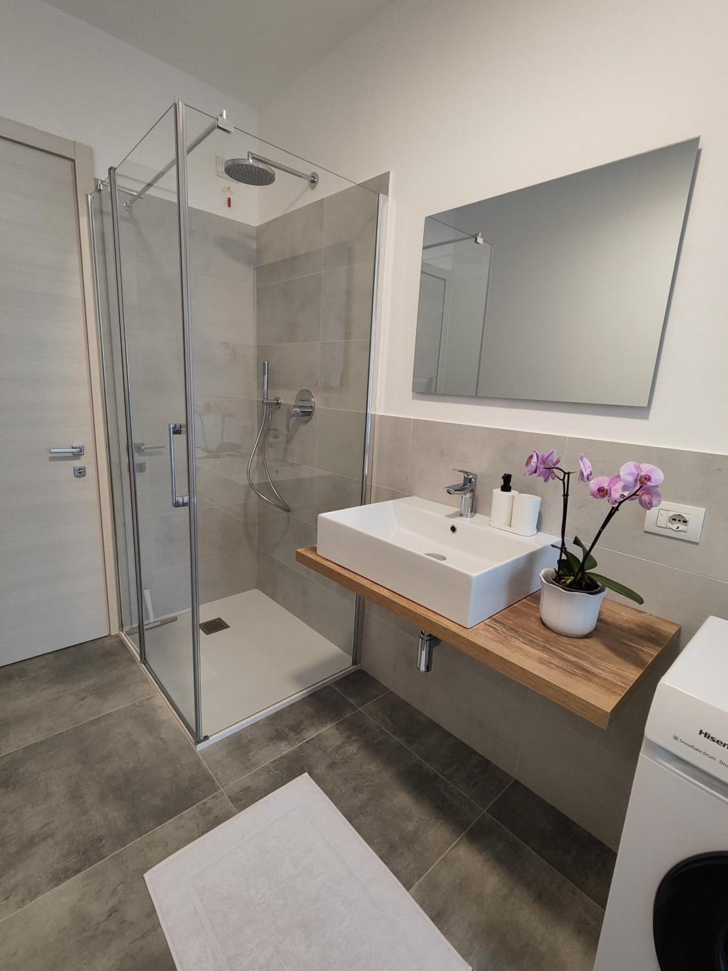 Ferienwohnung Oasi Degli Ulivi Riva del Garda Exterior foto